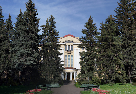 Ботанический сад в мае 2022